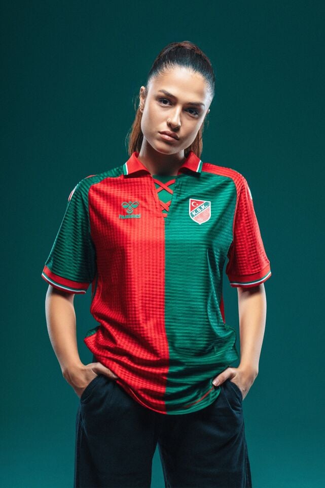 HUMMEL PARÇALI FORMA 5XL - Baskı İstemiyorum