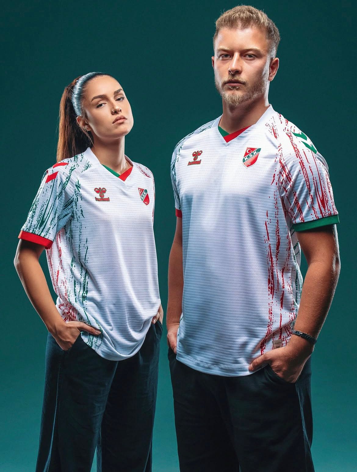 HUMMEL BEYAZ FUTBOL